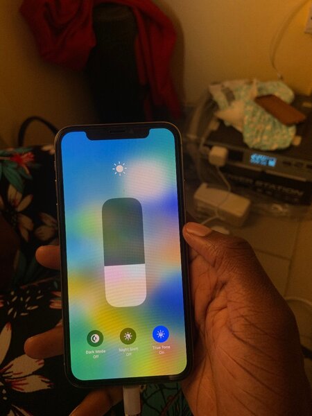 iPhone XR 128