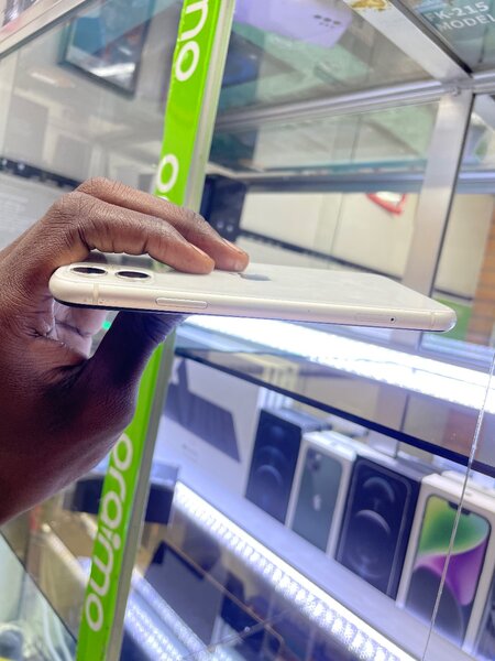 IPHONE 11 64Gb