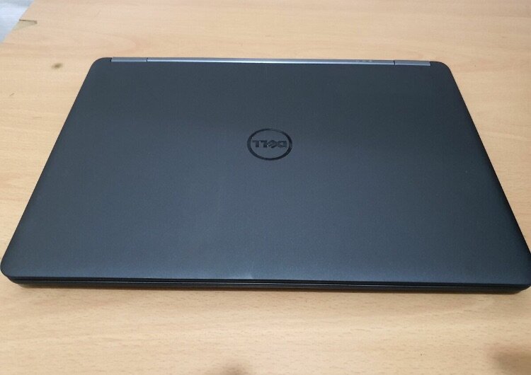LATITUDE E7450