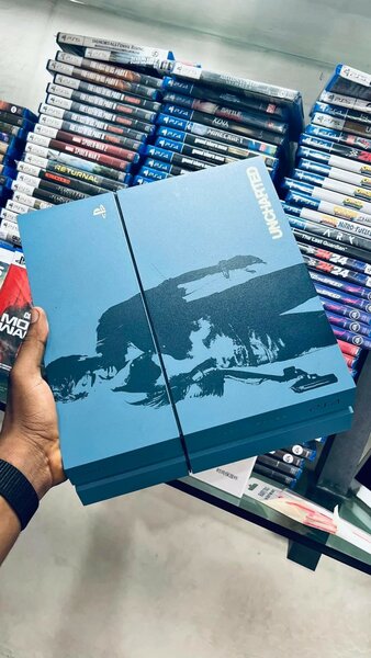 Ps4 fat édition uncharted terra