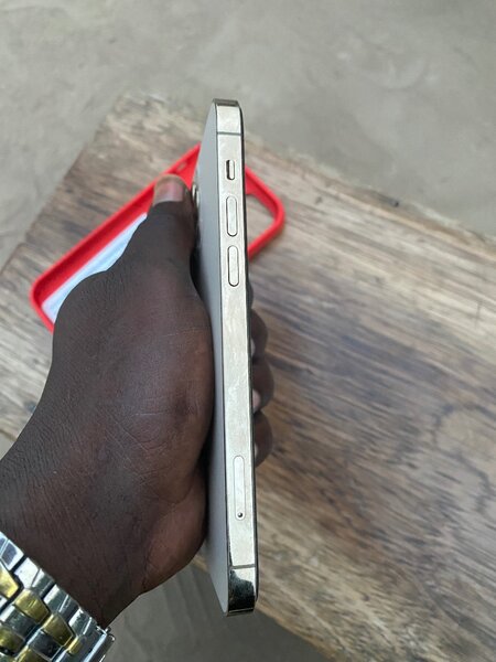 iPhone 12 Pro