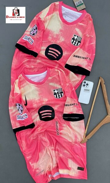 Maillot du Barcelone de couleur rouge pro