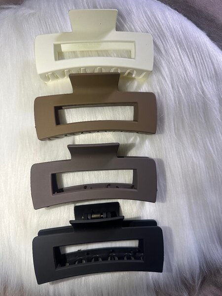 Hair clips