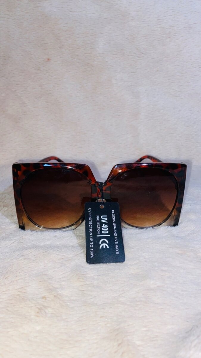 Lunettes de soleil rétro élégantes