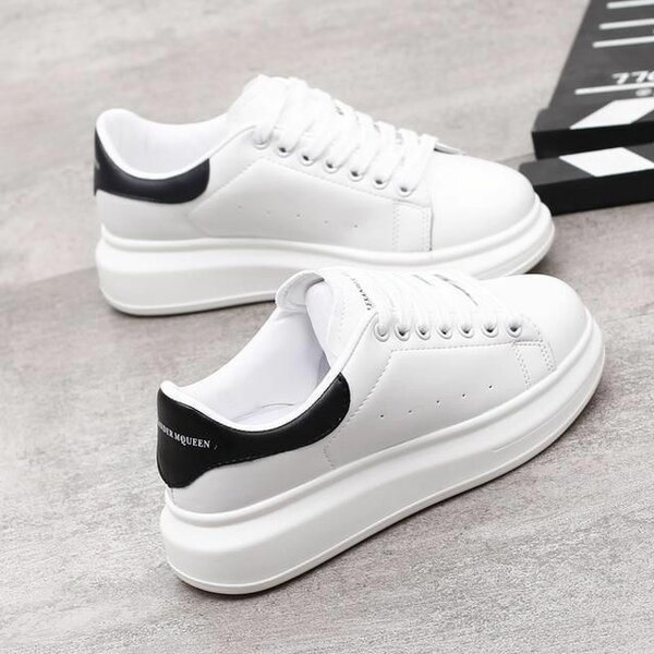 Chaussure Alexander McQueen