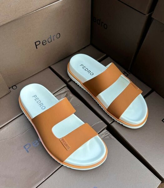 Chic sandales