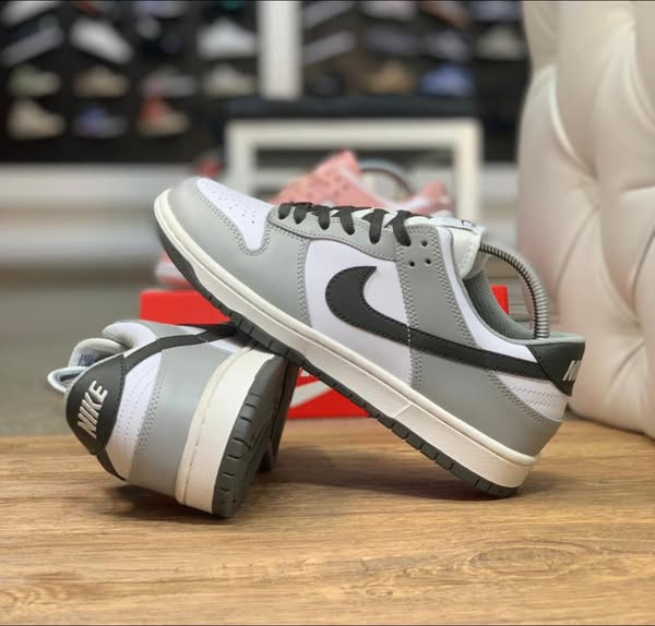 S B Nike