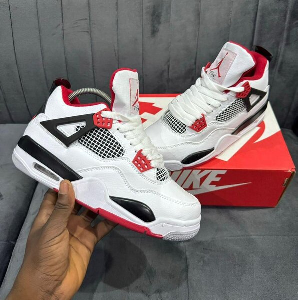 Men sneaker