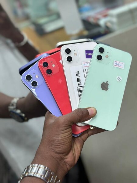 iPhone 12