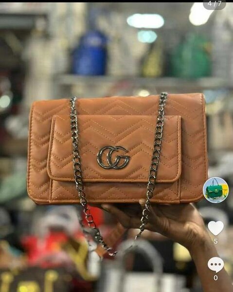 Ladies easy bag