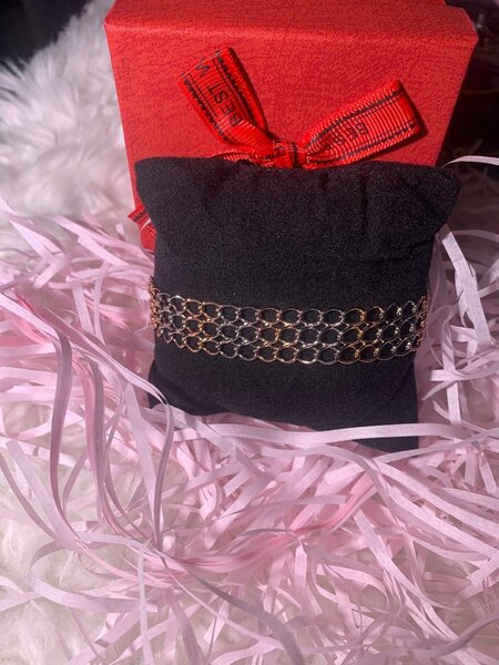 Quality bracelet
