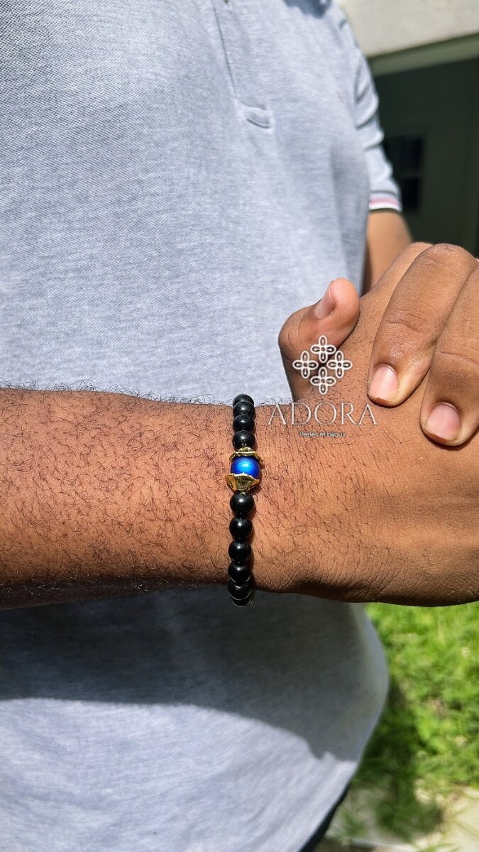 Bracelet en perles noir et bleu