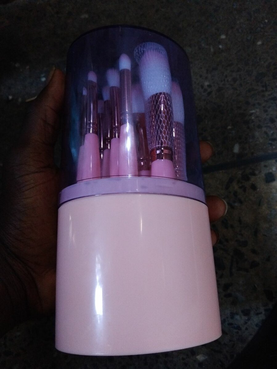 Make up brushes