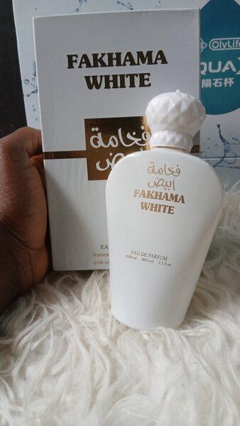 Parfum Fakhama White