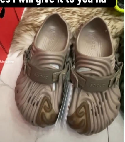 Crocs
