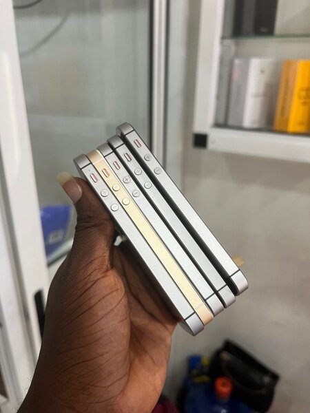 IPHONE 5SE