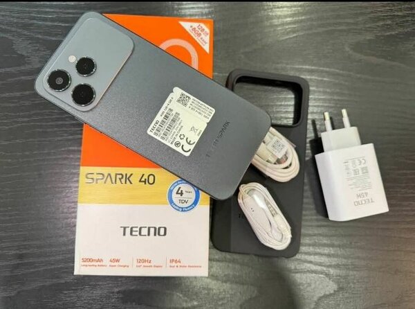 Smartphone Tecno Spark 40