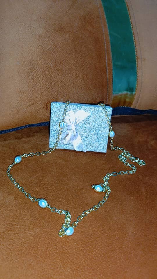 Sautoir Chaine et Perles Enox