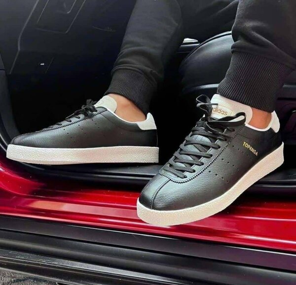 Adidas Topanga