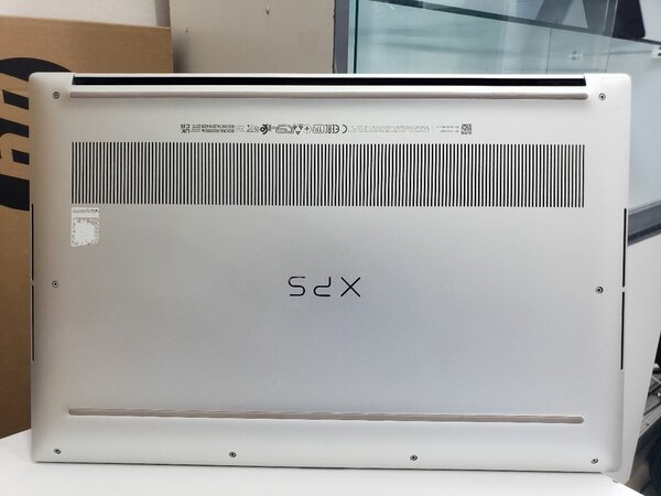Dell XPS 15 9500