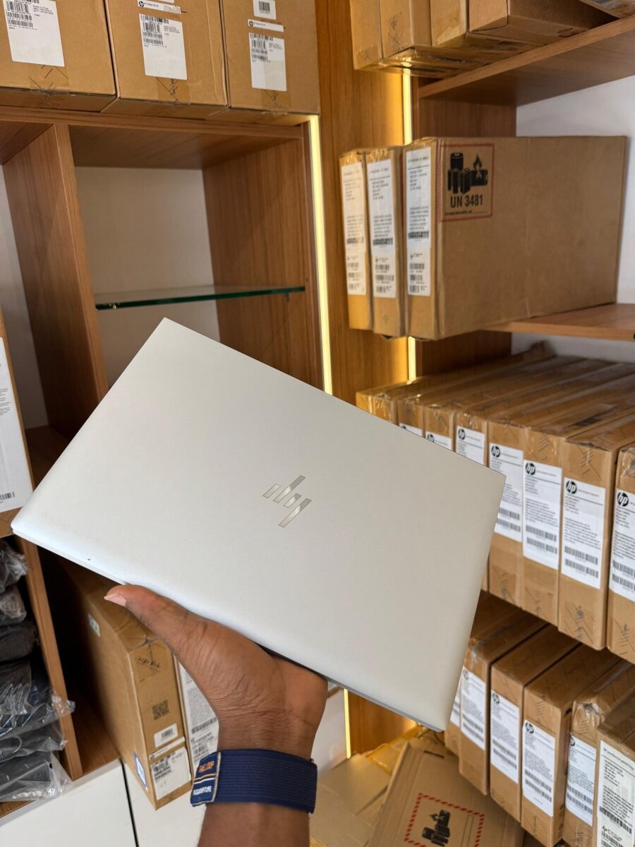 HP ELITEBOOK 835 G7