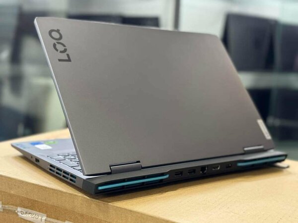Lenovo LOQ 15IRH8