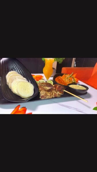 Plat africain épicé complet