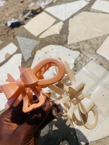 Hair clips