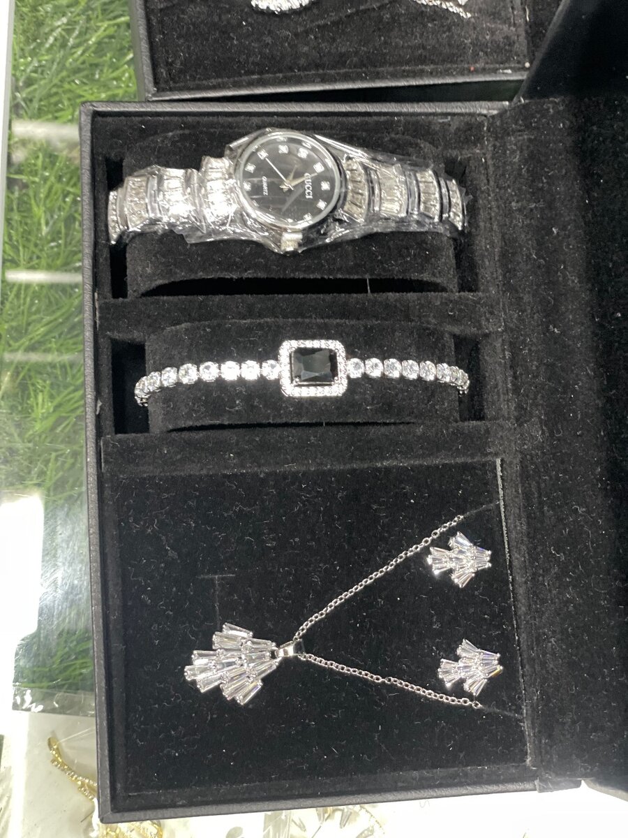 Jewelry sets