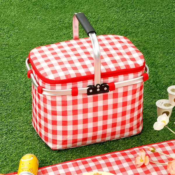 Beach basket