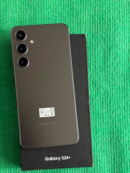 Samsung S24 plus