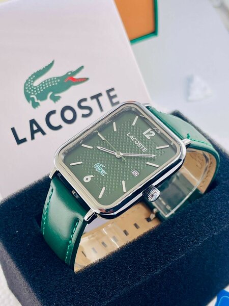 Montre Lacoste
