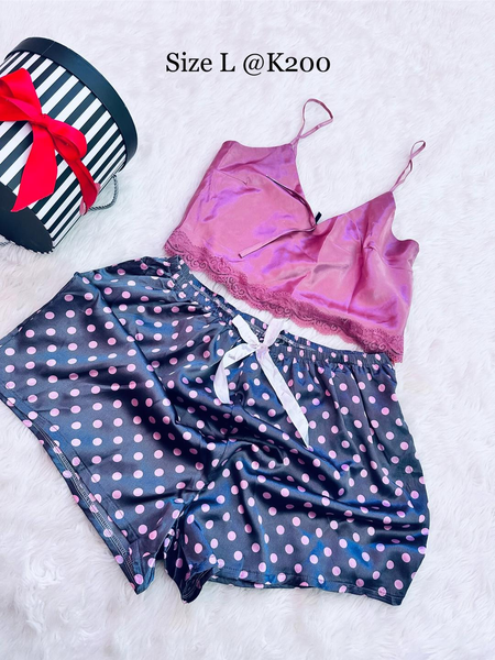 Lingerie rose noir