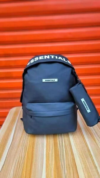 Sac à dos essentiel moderne