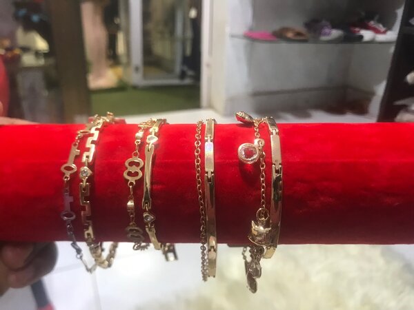 Bracelet