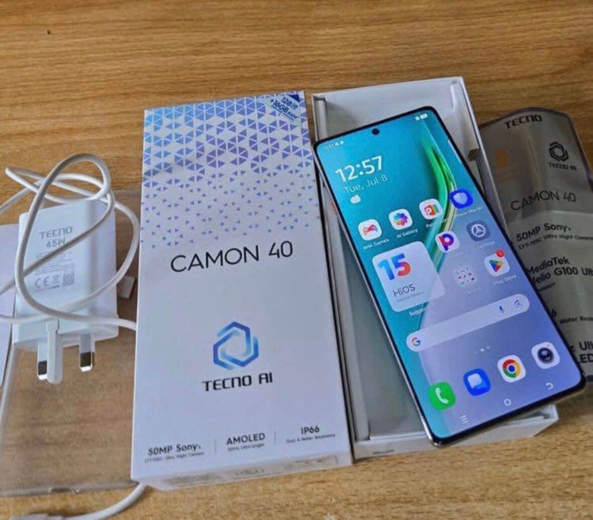 Tecno camon 40 pro