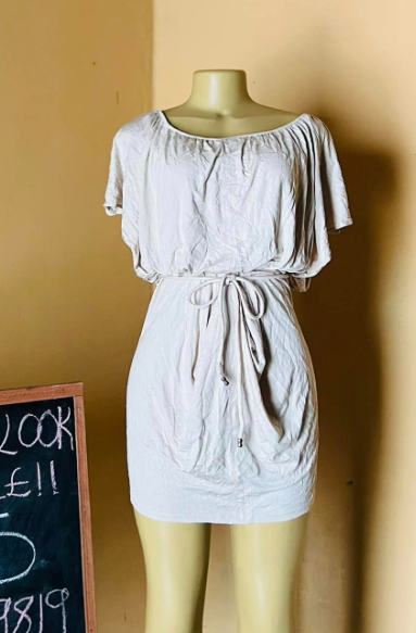 Dress beige