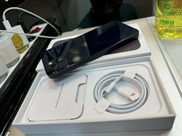 iPhone 13