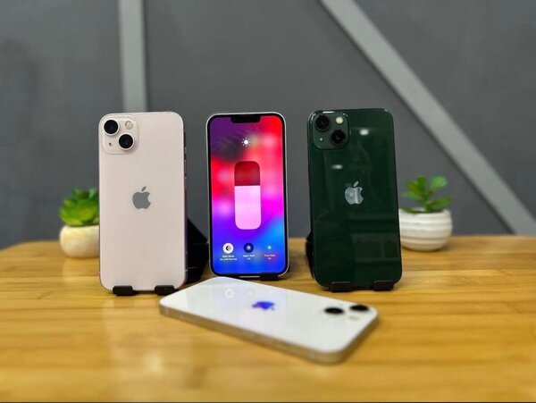 iPhone 13