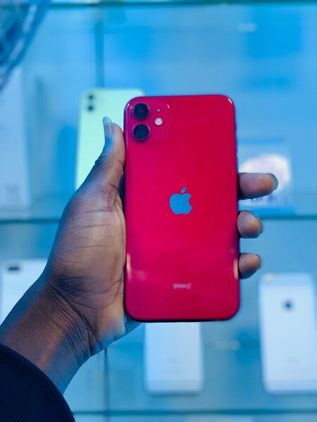 iPhone 11