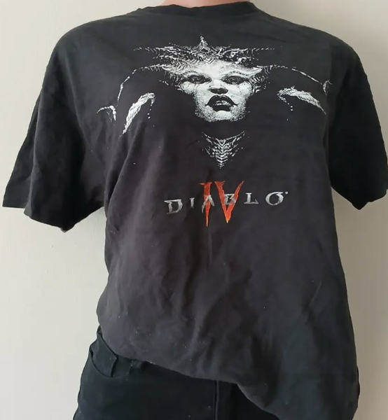 Graphic T-shirt 