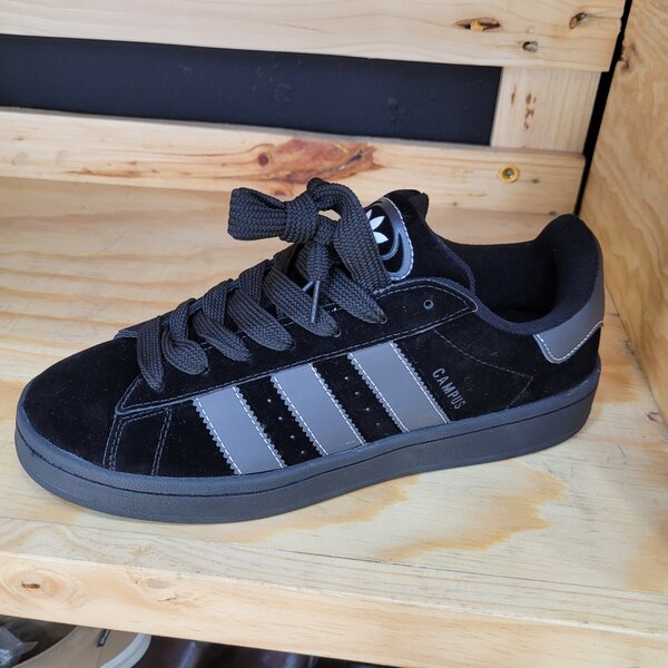 Men's sneakers