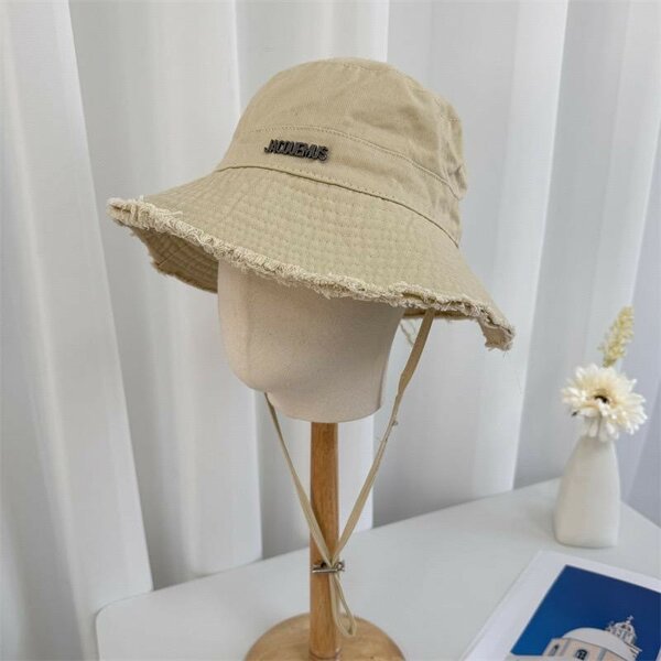 Bucket hats