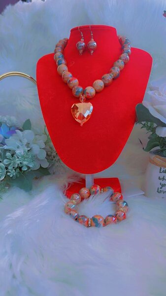 African Jewelries
