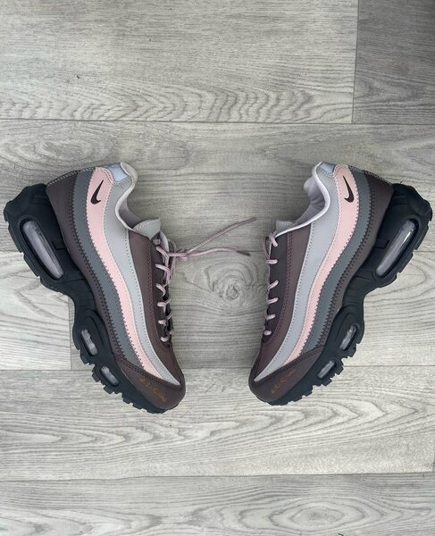 Nike Air