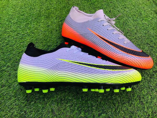 Soccer boots