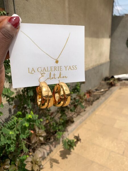 Boucle d'oreille tendance