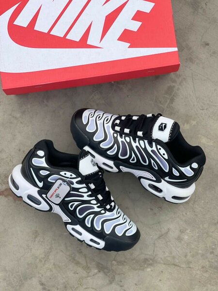 Nike tn