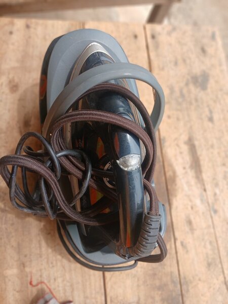 CTC CL4TRONIC iron