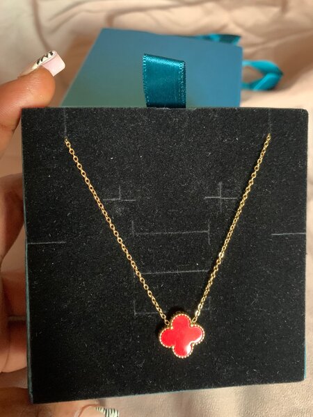 Vanclef necklace